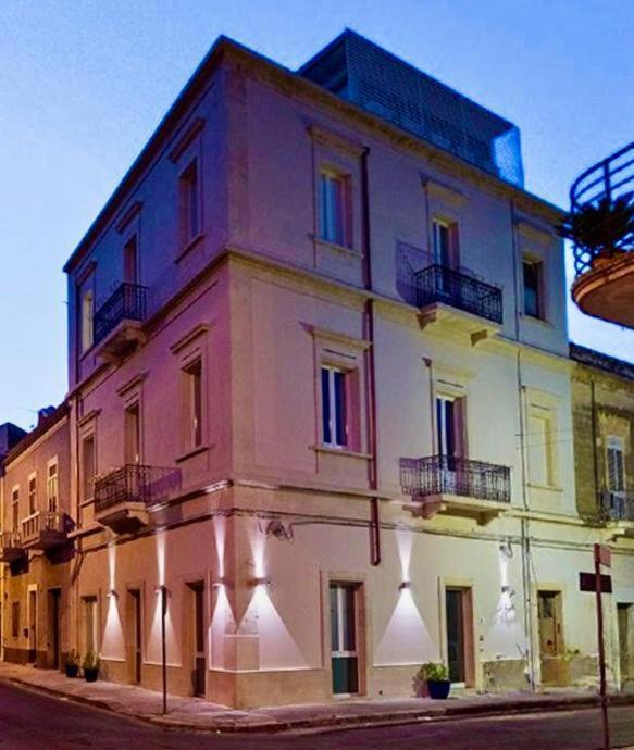 Il Palazzotto Luxury Suites レッチェ エクステリア 写真